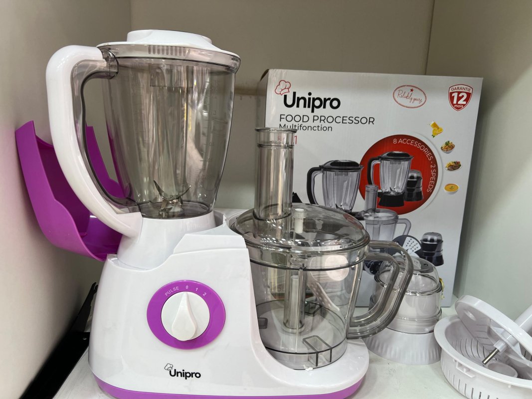 ROBOT MULTIFUNCTION 8 EN 1 600 W