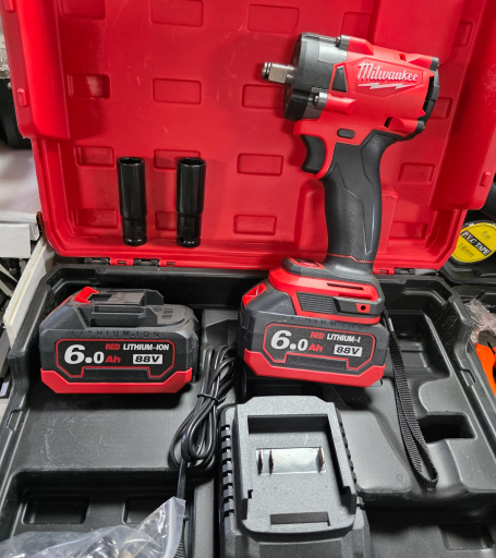 Bouloneuse MILWAUKEE 88v