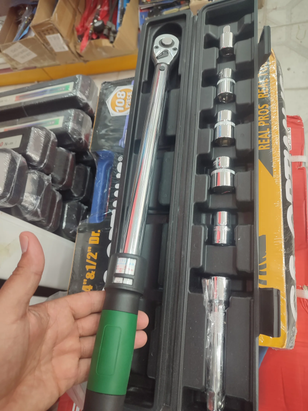 Clé dynamométrique man 28nm hâta 210nm