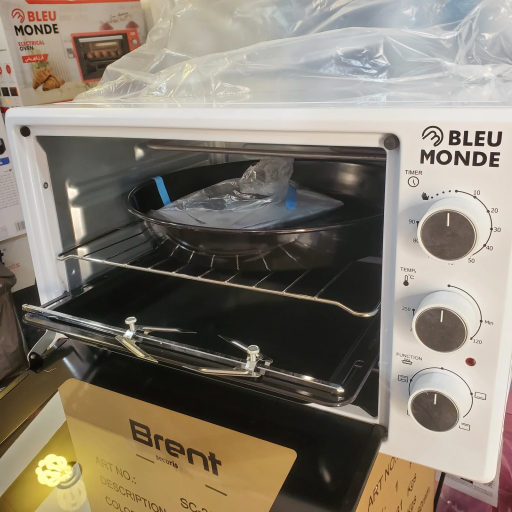 Four Blue monde 38L /1400w اللون ابيض فقط